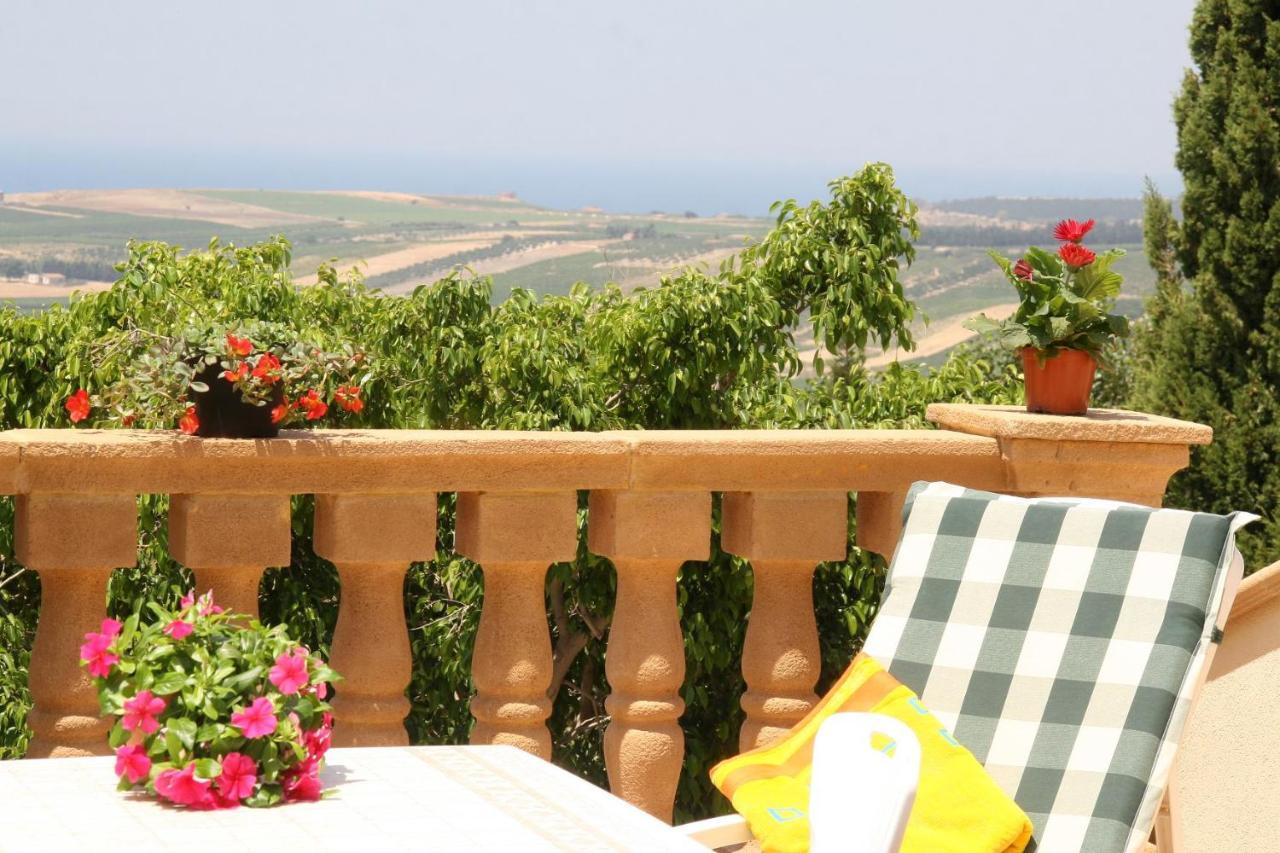 Casa Vacanze Surriano Шака Екстериор снимка