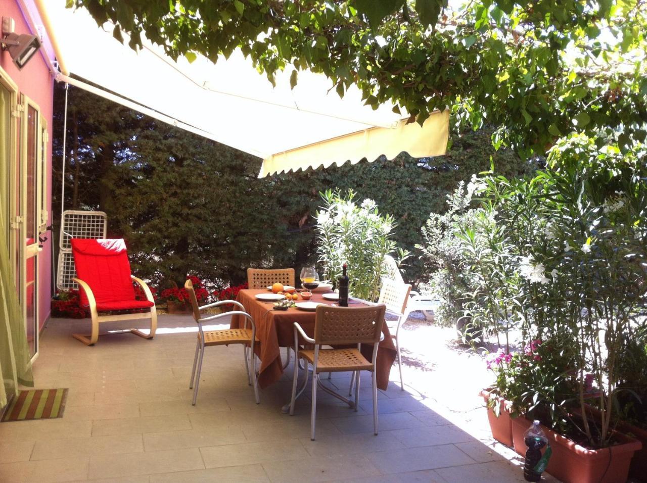 Casa Vacanze Surriano Шака Екстериор снимка